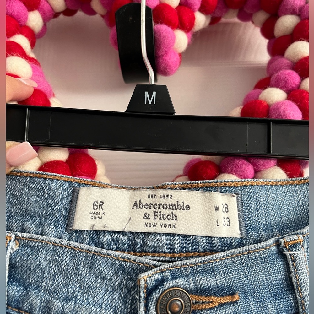 Straight jeans